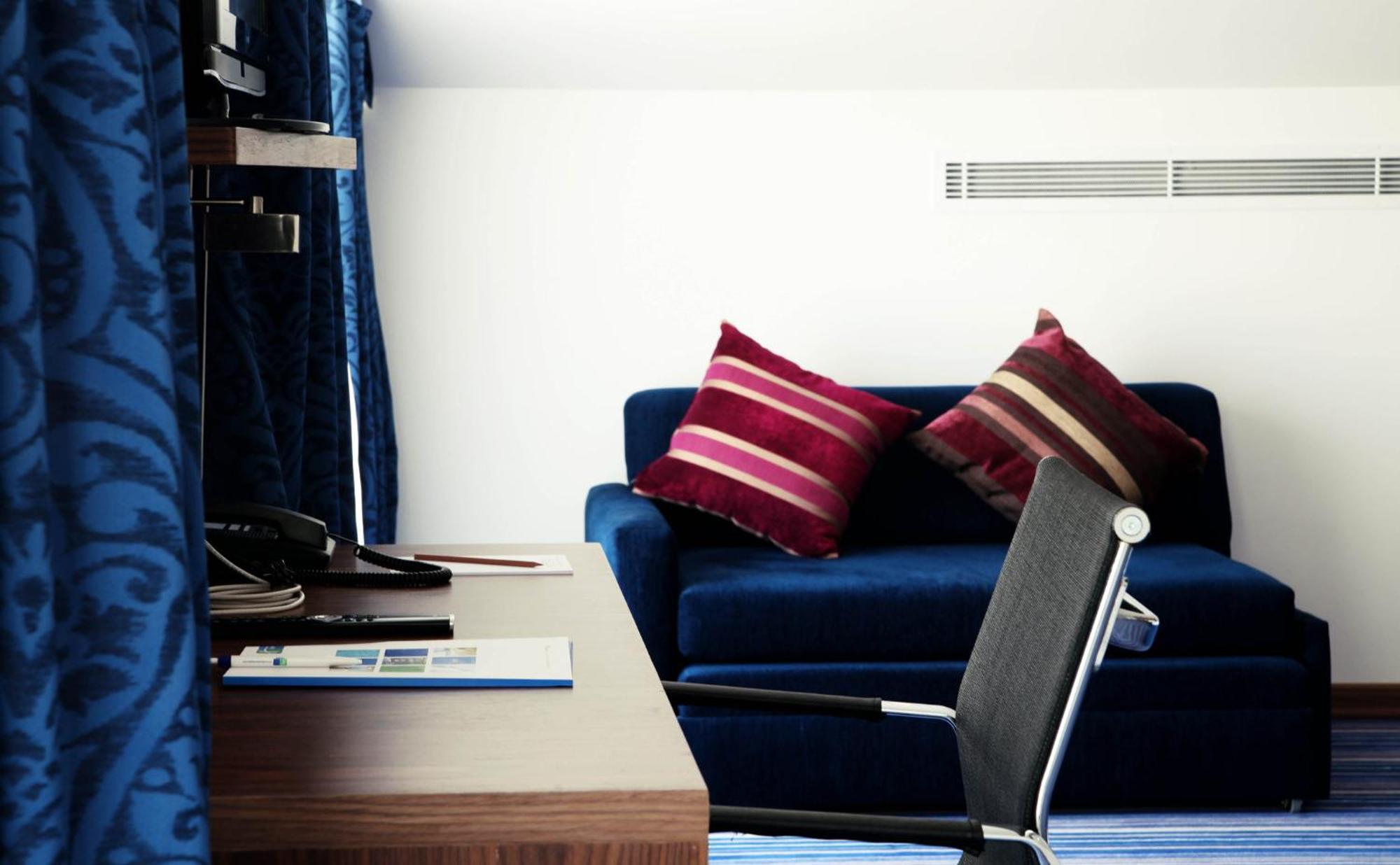 Express Istanbul-altunizade By Ihg Hotel 3*